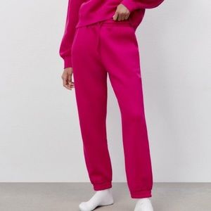 ZARA Basics Woman high-rise  PLUSH JOGGING TROUSERS Fuchsia size small